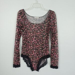FREE PEOPLE Mesh Long Sleeve Floral Lace Trim Bodysuit Sz M/L Black Pink